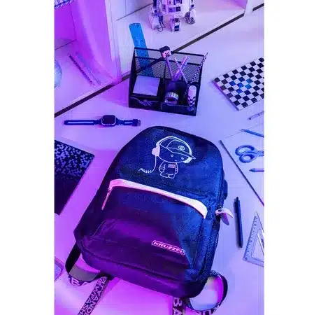 Plecak Szkolny Młodzieżowy Pojemny Odblaskowy Czarny Kruzzel 19L + Piórnik - obrazek 17