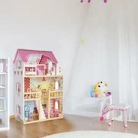 Domek Drewniany Dla Lalek Willa z Basenem Różowy LED 90cm + Mebelki - obrazek 6