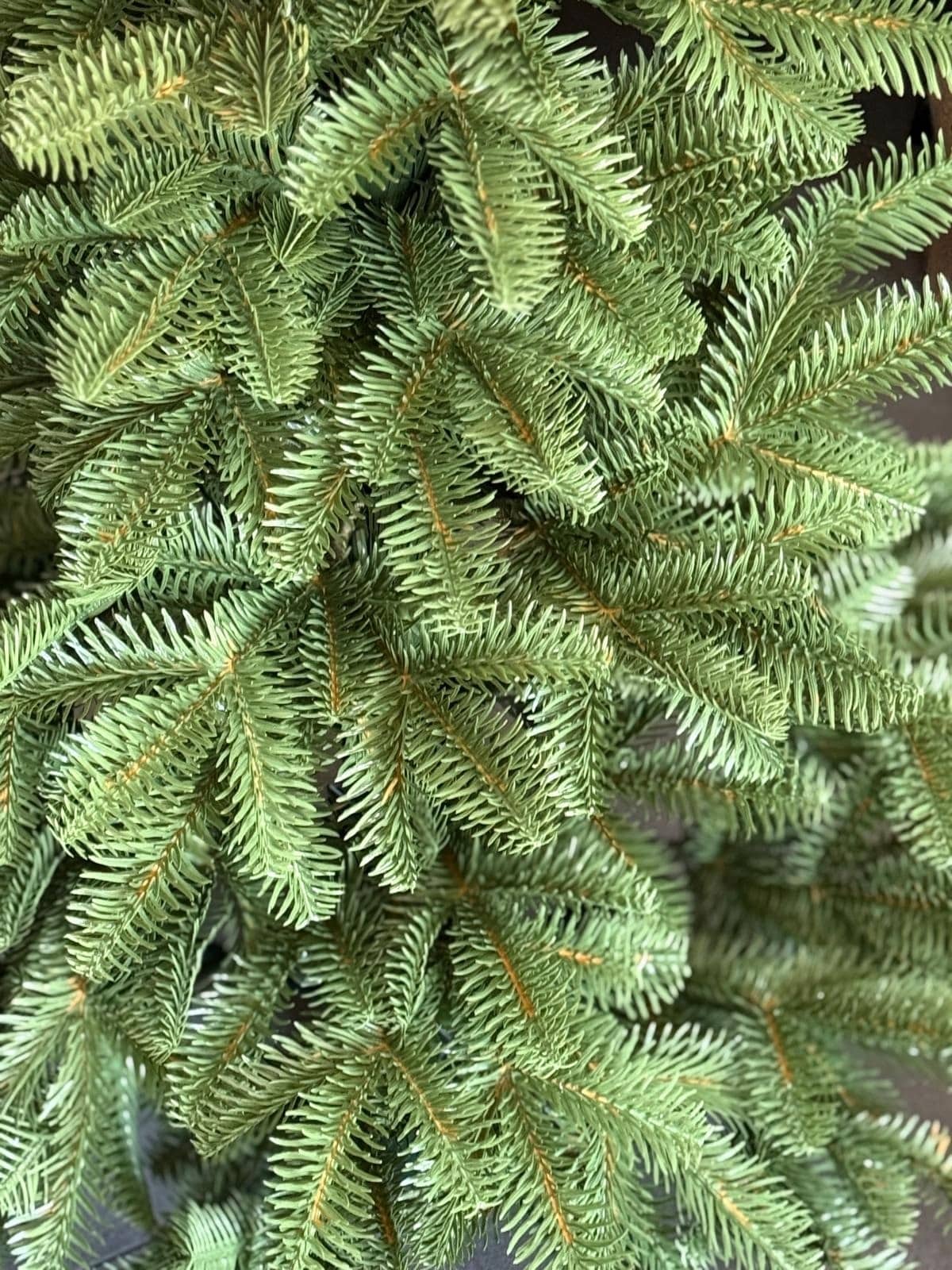 Choinka Sztuczna Jak Żywa Jodła 2D PE Olive Glow 130cm - obrazek 3