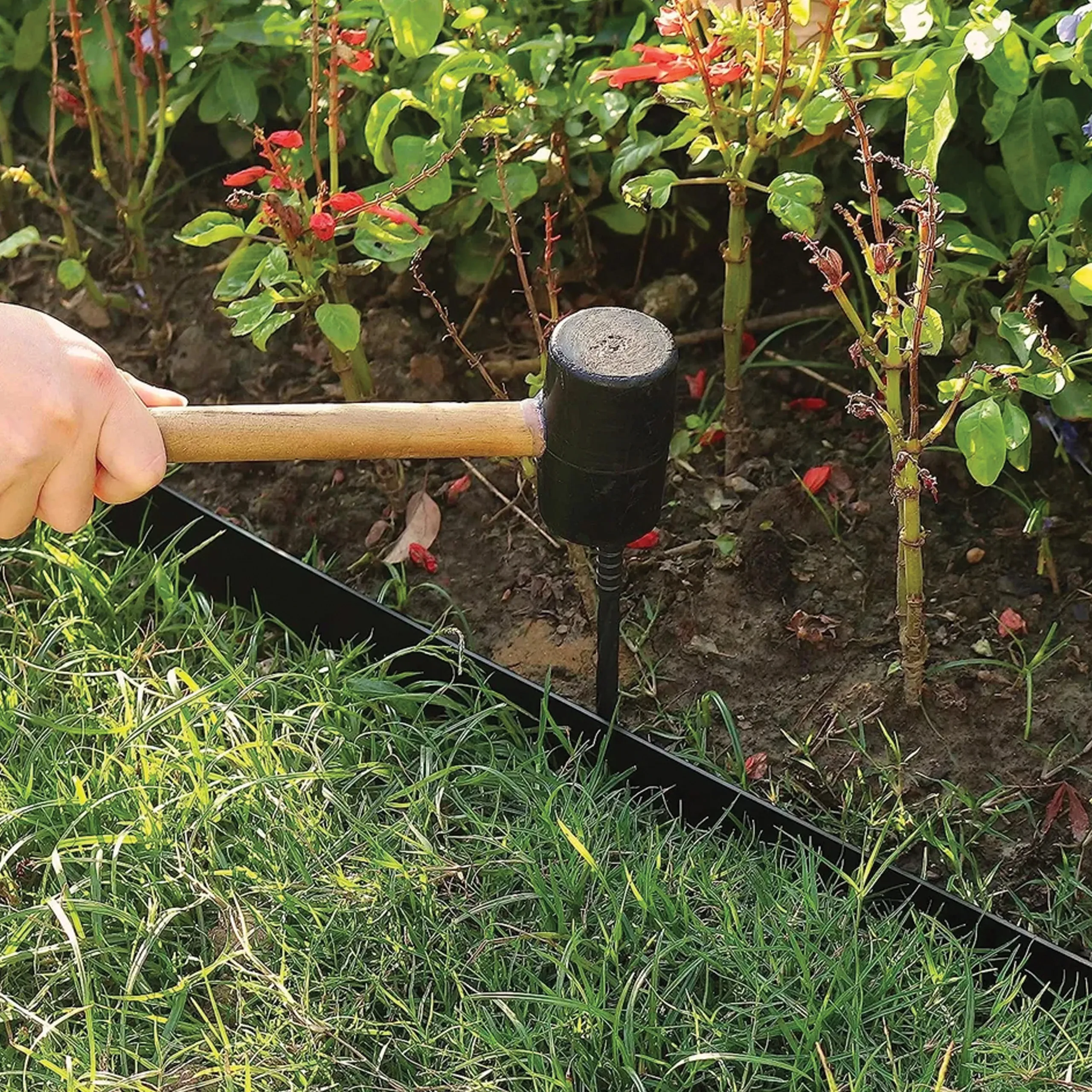 Obrzeże Trawnikowe Ogrodowe Elastyczne Czarne 6cm 20m + 60 Kotew - obrazek 10